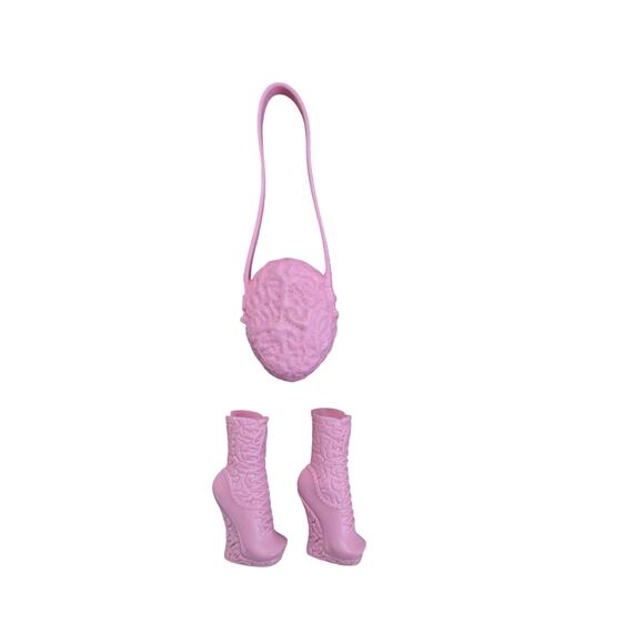 Pre-owned Monster High Moanica D'Kay Monstrous Rivals Pink Brain Purse & Boots - Picture 4 of 4